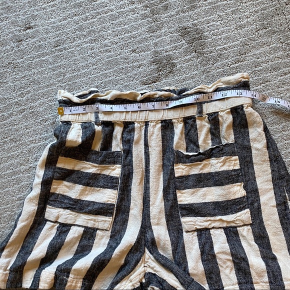 WHO WHAT WEAR linen shorts - Picture 5 of 7